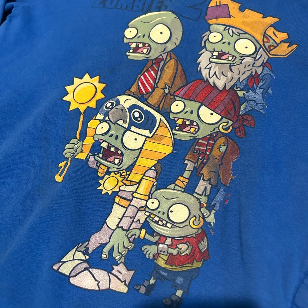 Plants vs. Zombies Hooded Sweatshirt RARE